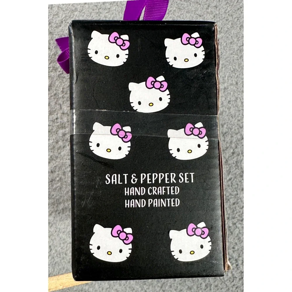 Blue Sky Hello Kitty Halloween Salt Pepper Shakers Ceramic Pumpkin Cat CUTE NIB